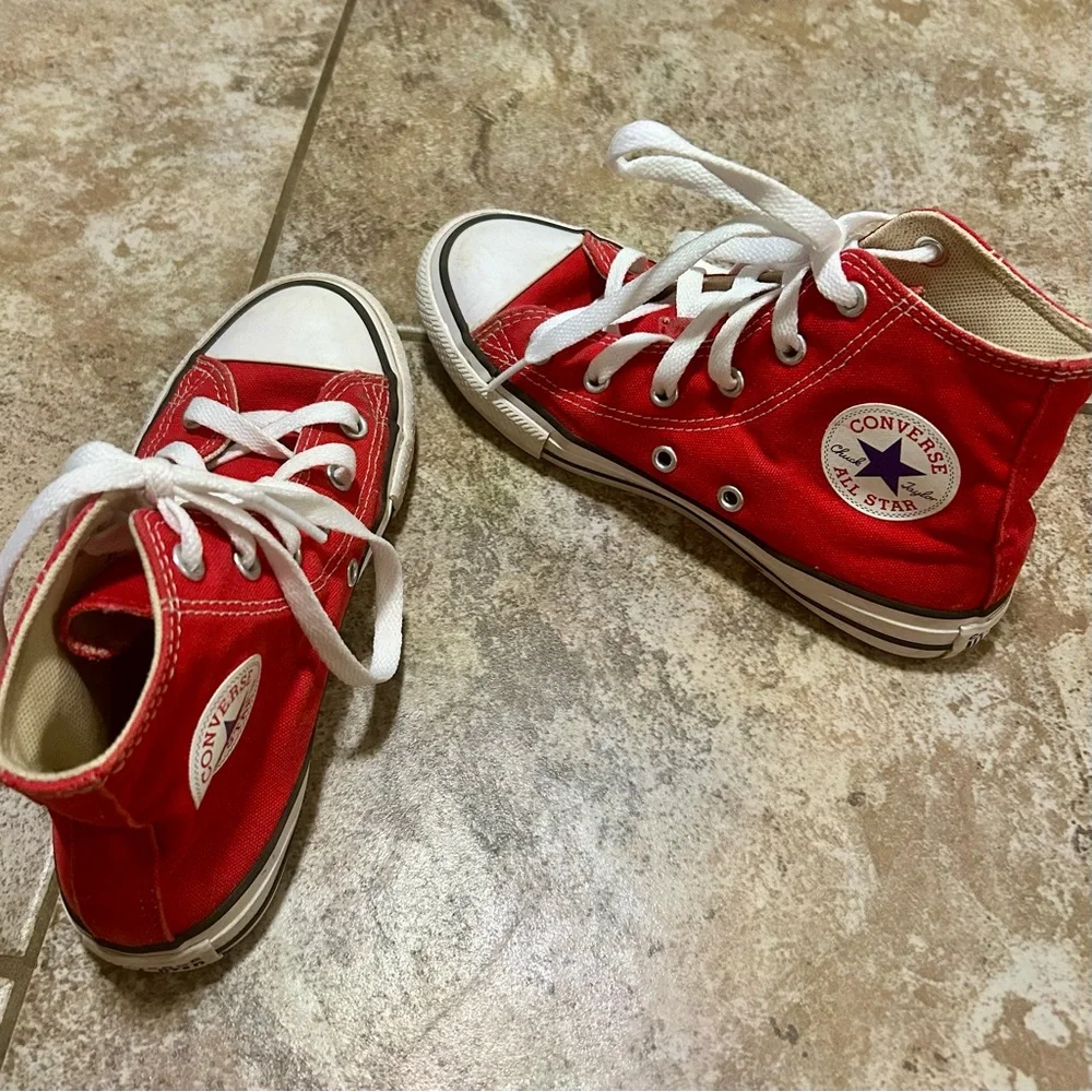 Red High-Top Kids Converse Sneakers - Classic Canvas Style